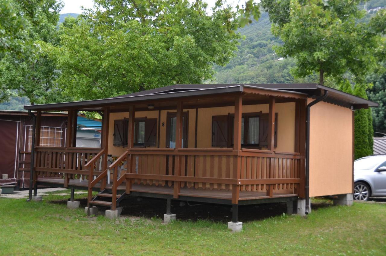 Camping Hotel Au Lac De Como 소리코 외부 사진