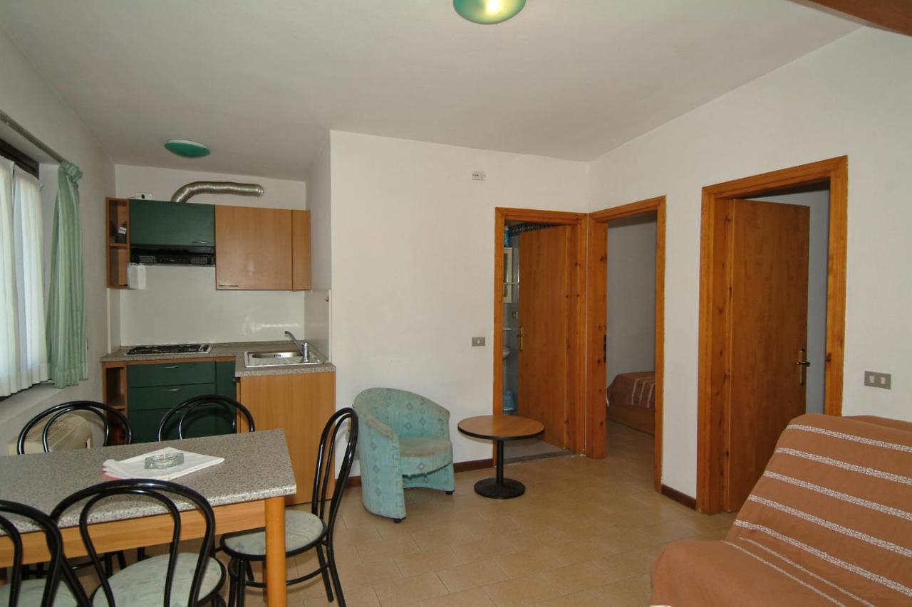 Camping Hotel Au Lac De Como 소리코 외부 사진