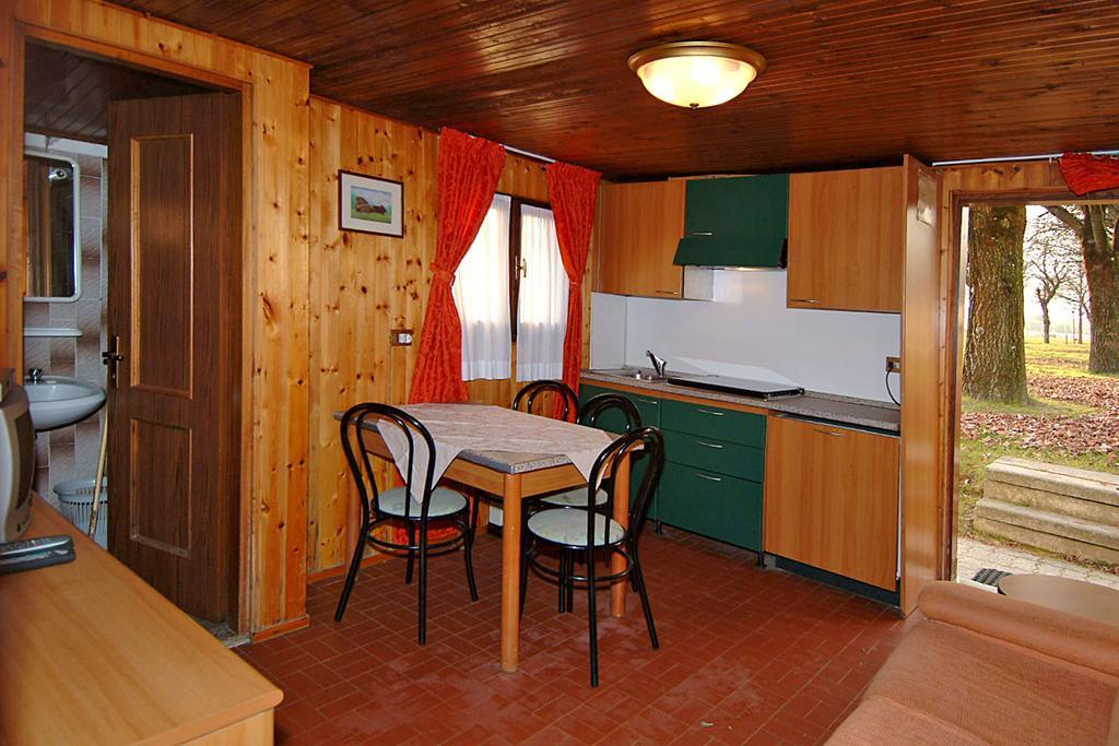 Camping Hotel Au Lac De Como 소리코 외부 사진